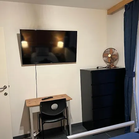 Dame Cerise Appartement *