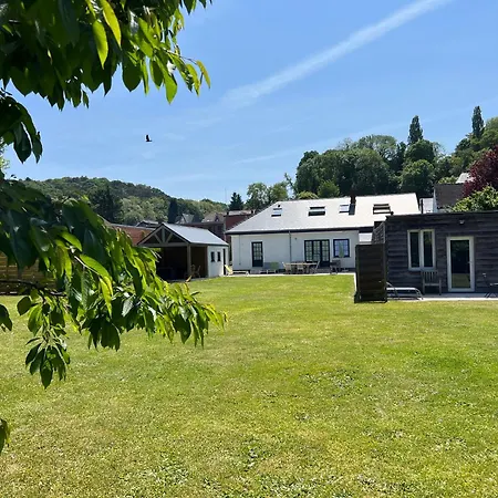 Dame Cerise Apartment Wavre